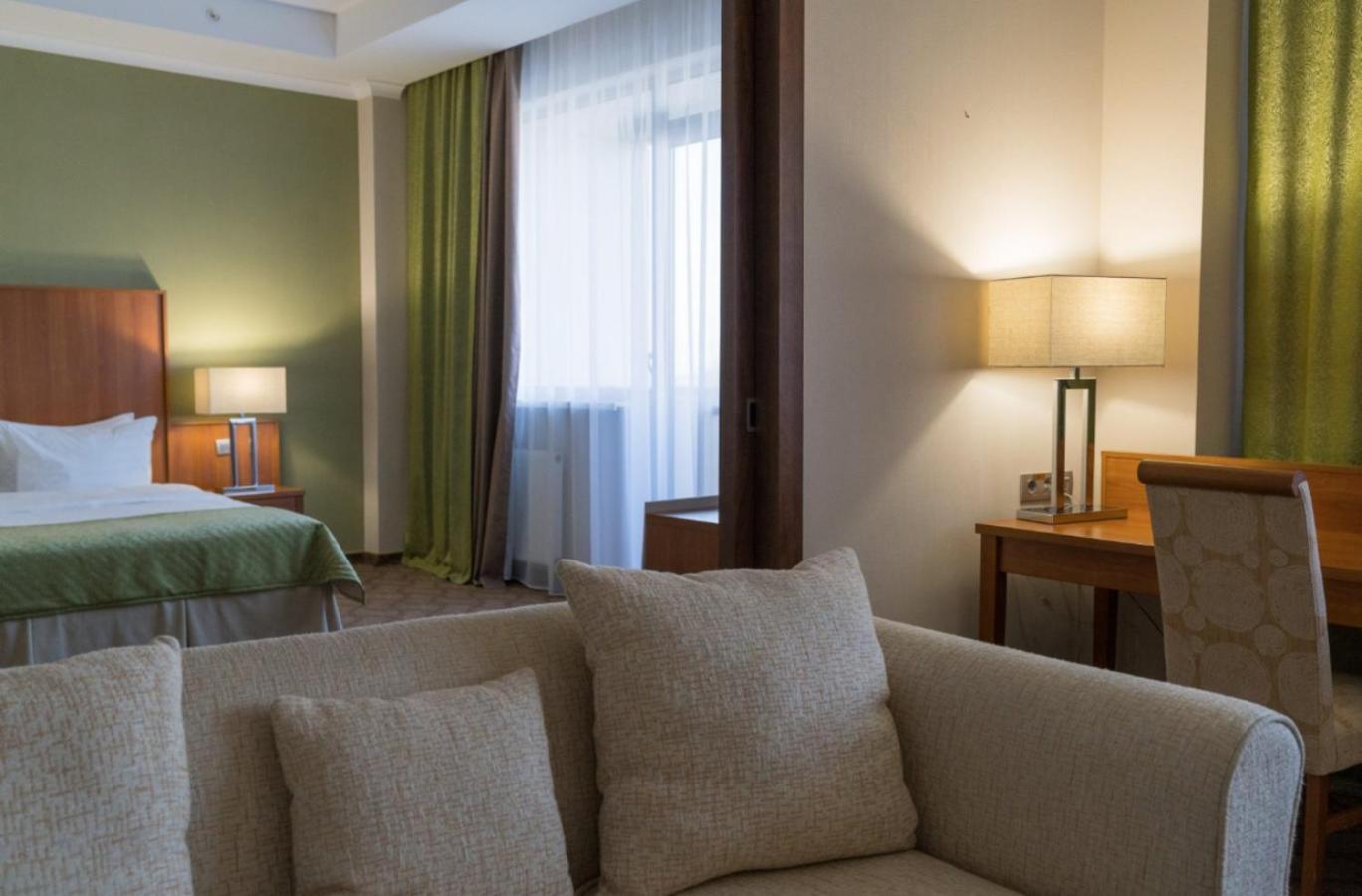 אסטנה Hotel Duman מראה חיצוני תמונה