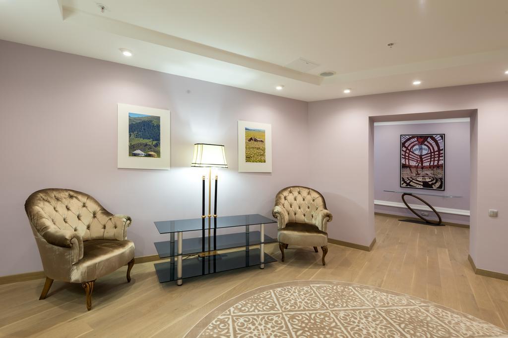 אסטנה Hotel Duman מראה חיצוני תמונה