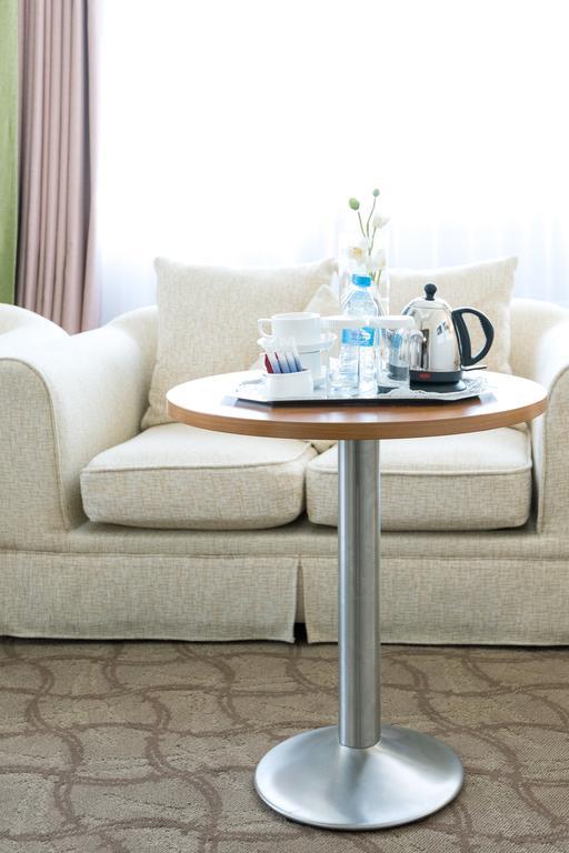 אסטנה Hotel Duman מראה חיצוני תמונה