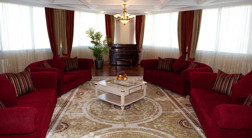 אסטנה Hotel Duman מראה חיצוני תמונה